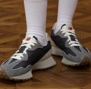 Giay New Balance 327 'Harbor Grey White Gum' MS327UD