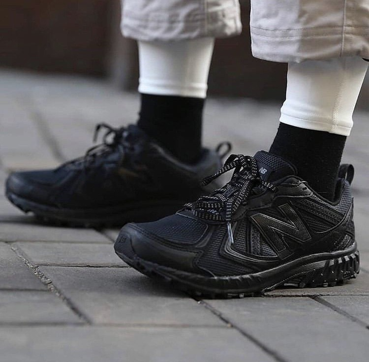 Hinh anh 2: New Balance 410: Kinh dien khong bao gio loi thoi