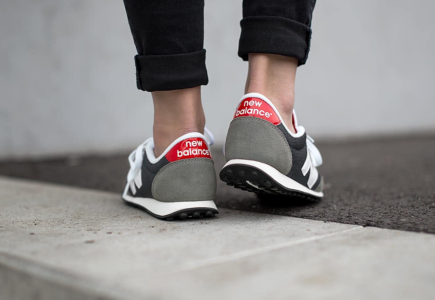 Hinh anh 4: New Balance 410: Kinh dien khong bao gio loi thoi