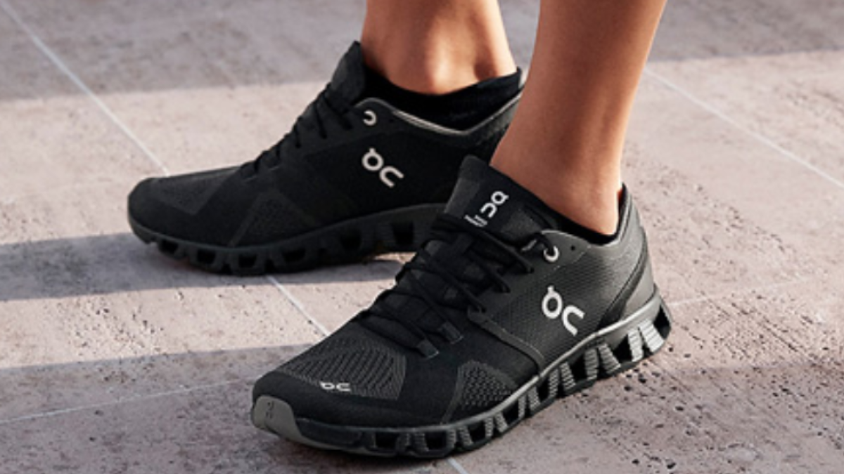 Hinh anh 2: Nhung mau giay chay ly tuong danh cho mua he 2023