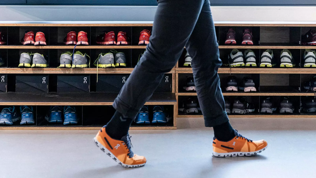 Hinh anh 4: Nhung mau giay chay ly tuong danh cho mua he 2023