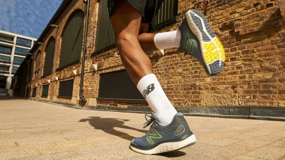 Hinh anh 7: Nhung mau giay chay ly tuong danh cho mua he 2023