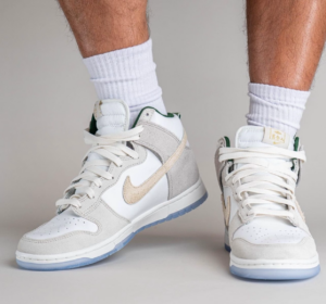 Giay Nike Dunk High Premium 'Gold Mountain' FD0776-100