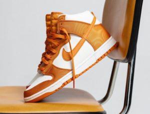 Giay Nike Dunk High Retro Se 'Monarch' DV7223-800