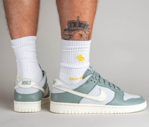 Giay Nike Dunk Low 'Mica Green' DV7212-300