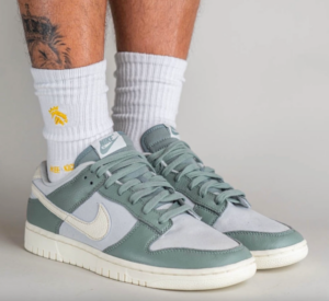 Giay Nike Dunk Low 'Mica Green' DV7212-300