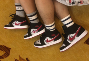 Giay Nike Air Jordan 1 Mid 'Newspaper Air Times' BQ6931-061