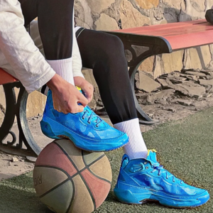 Giay Nike Jordan 37 'Zion Williamson Naruto Rasengan' DX1690-400