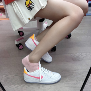 Giay Nike Air Force 1 'Big Kids' Shoes' DV7762-100