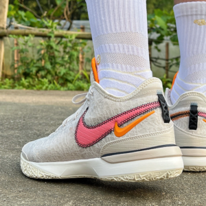 Giay Nike Zoom Lebron Nxxt Gen EP 'Da Vinci' DR8788-100