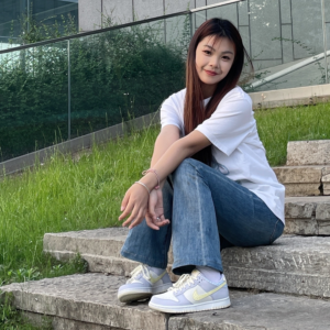 Giay Nike Dunk Low SE 'Easter' FJ4641-536