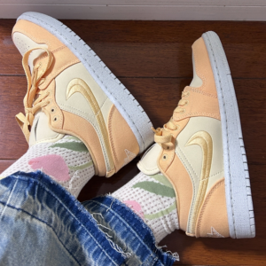 Giay Nike Air Jordan 1 Low SE 'Celestial Gold' DV0426-200