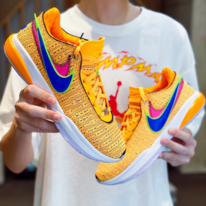 Giay Nike LeBron 20 'Laser Orange' DJ5422-801