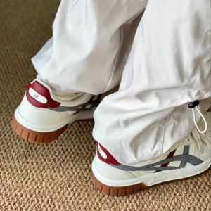 Giay Asics Court Mz Arthurs 'White Gray Red' 1203A127-107