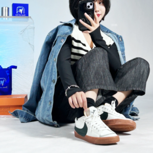 Giay Nike Blazer Low 77 Jumbo 'Sail Brown' DR9865-101