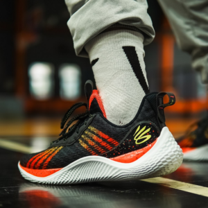 Giay Under Armour Curry Flow 'Iron Sharpens' 3025620-001
