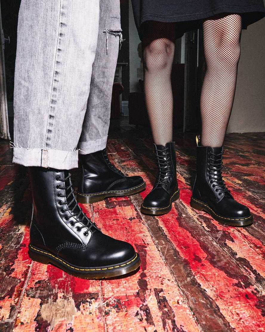 Hinh anh 2: Tat ca nhung dieu ban can biet ve chat lieu da cua giay Dr. Martens