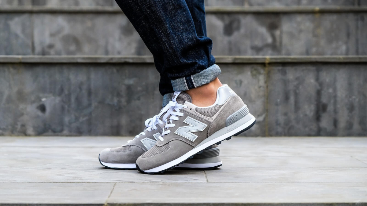 Lieu New Balance 574 co phai la mot mau giay dang de so huu?