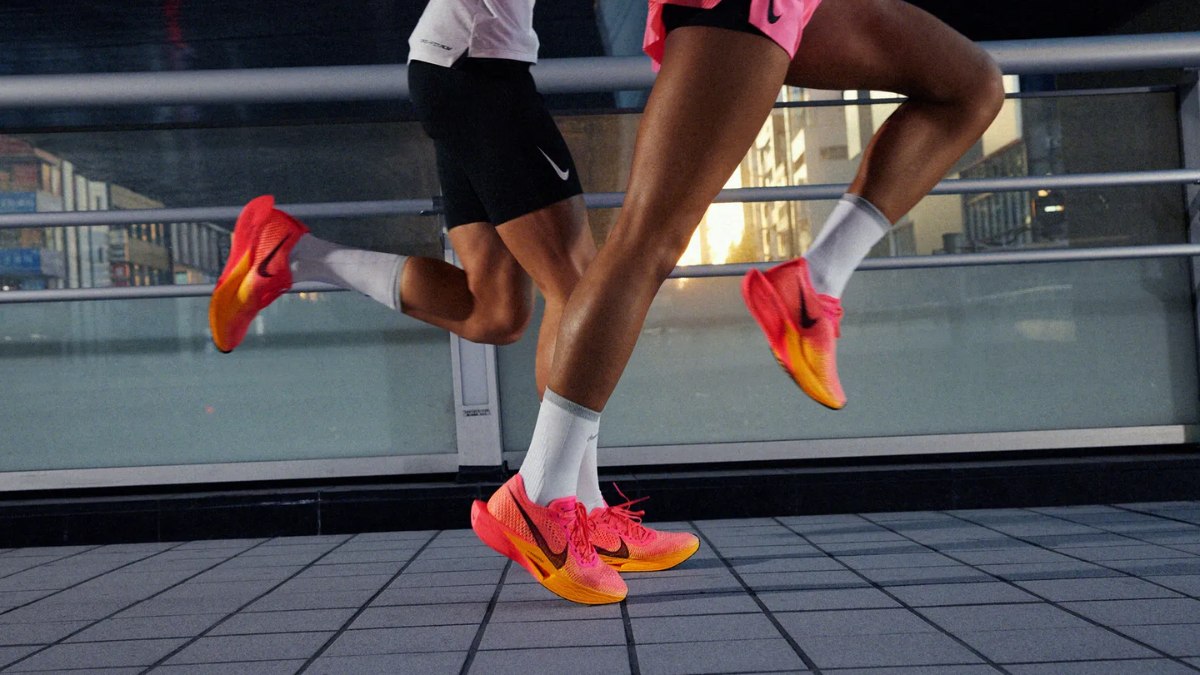 Top 5 mau giay chay bo Nike khong the bo qua trong nam 2023