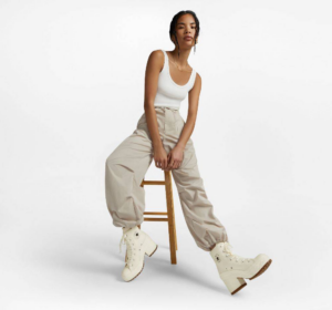 Giay Converse Chuck 70 High De Luxe Heel 'Egret' A05348C