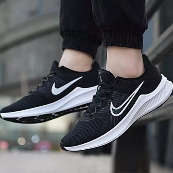 Giày Nike Downshifter 11 'Black White' CW3411-006 - Hình ảnh 3