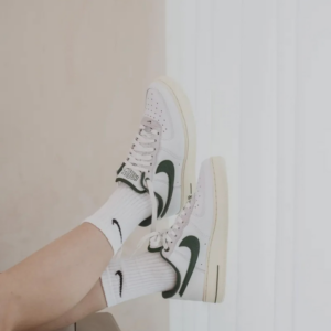 Giay Nike Air Force 1 '07 Wmns LX 'Gorge Green' DR0148-102