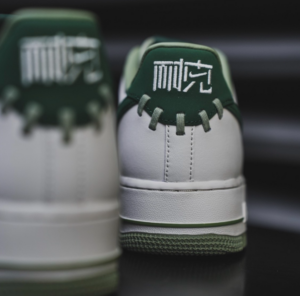 Giay Nike Air Force 1 Low 'White Green' FN0369-100