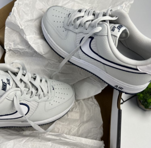 Giay Nike Air Force 1 07 'White' FJ4211-002