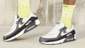 Giay Nike Air Max 90 'Flat Pewter Black' DZ3522-002