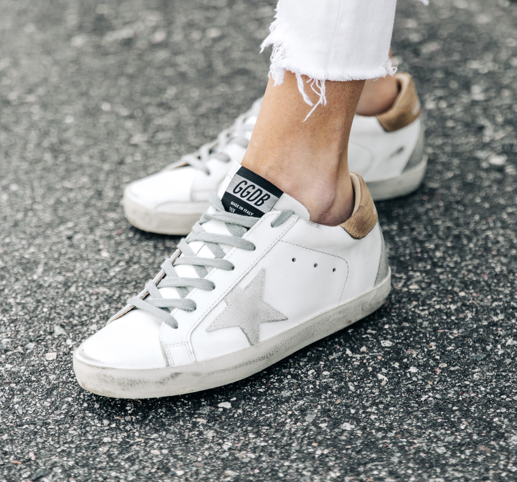 Hinh anh 2: 10 mau Luxury Sneaker phu hop nhat de su dung hang ngay (Phan 1)