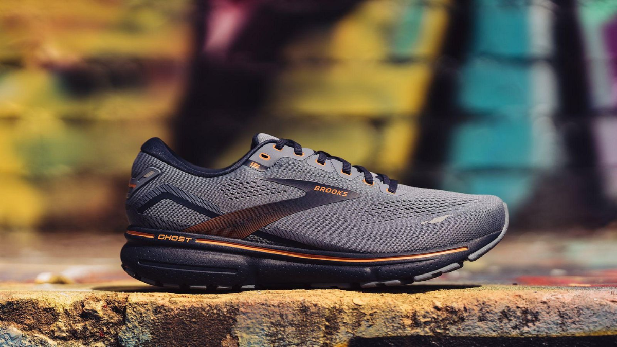 Hinh anh 2: Top 10 mau giay chay tot nhat 2023 ma ban nen so huu (Phan 1)