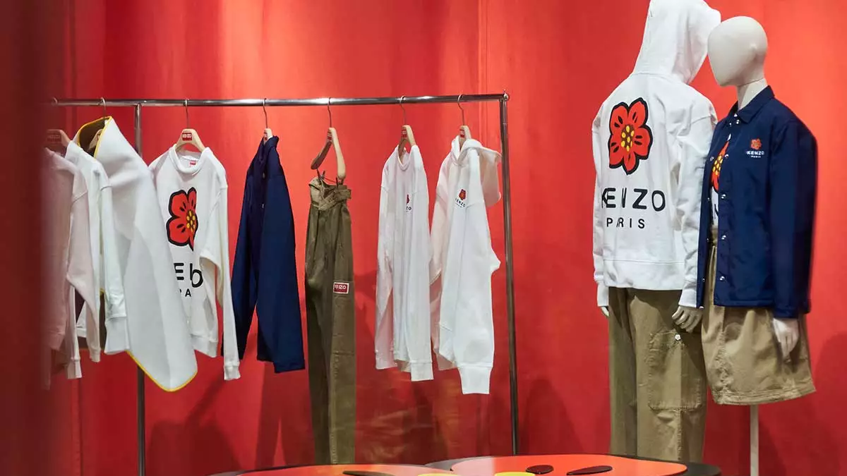 Hinh anh 8: Di sau vao van hoa streetwear Nhat Ban voi "cha do dau" Nigo (Phan 2)