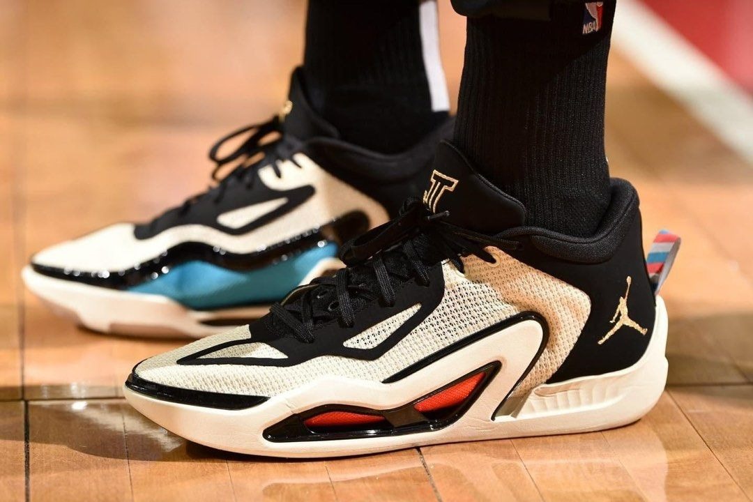 Hinh anh 6: Top 3 dong giay bong ro cua Nike voi nhung tan binh NBA