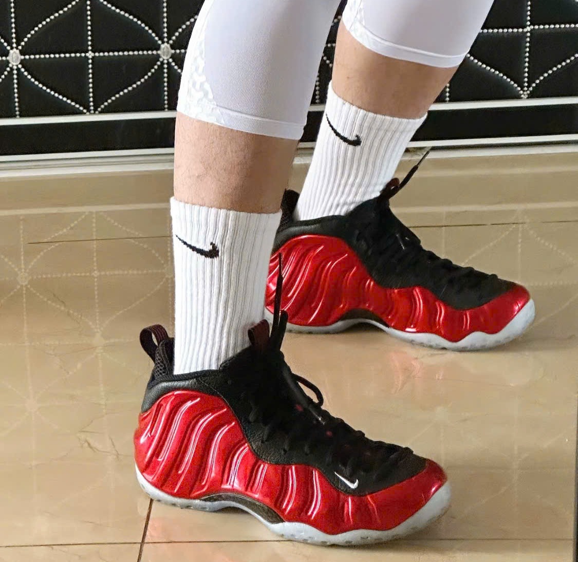 Alternative view of Giày Nike Air Foamposite One 'Metallic Red' DZ2545-600