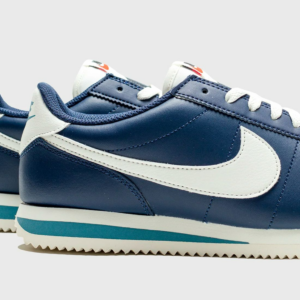 Giay Nike Cortez 'Midnight Navy' DM4044-400