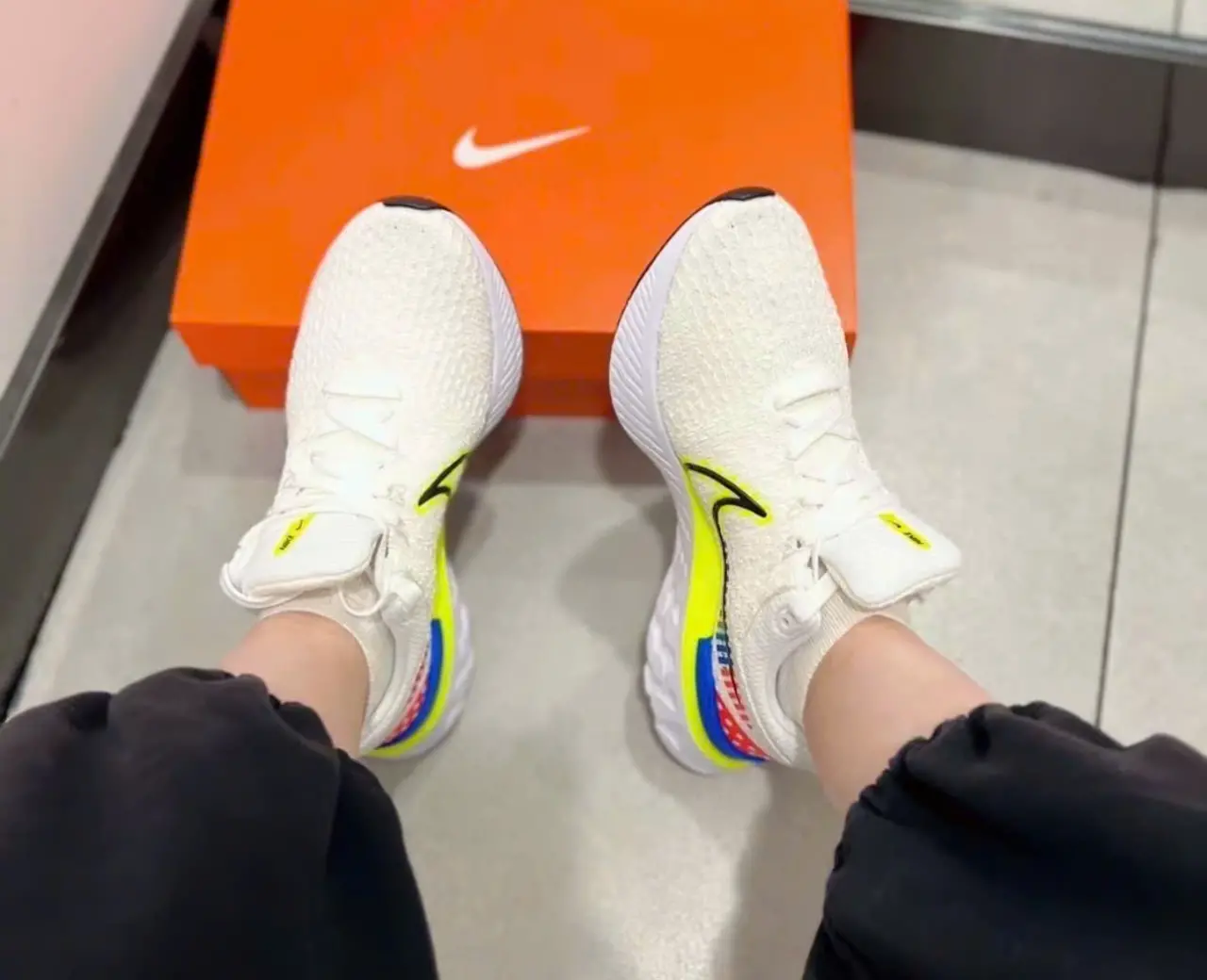 Alternative view of Giày Nike React Infinity Run Flyknit 3 Premium 'White' DX1629-100