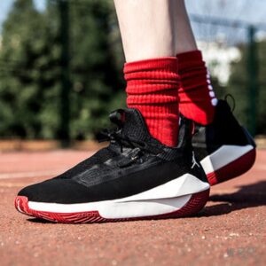 Giay Nike Air Jordan Jumpman Hustle 'Bred' AQ0394-602