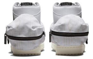 Giay Nike Air Jordan 1 Retro High Utility 'White Black' DO8727-100