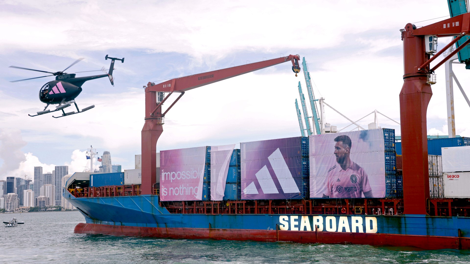 Hinh anh 3: Adidas da huong loi the nao khi Messi toi My?