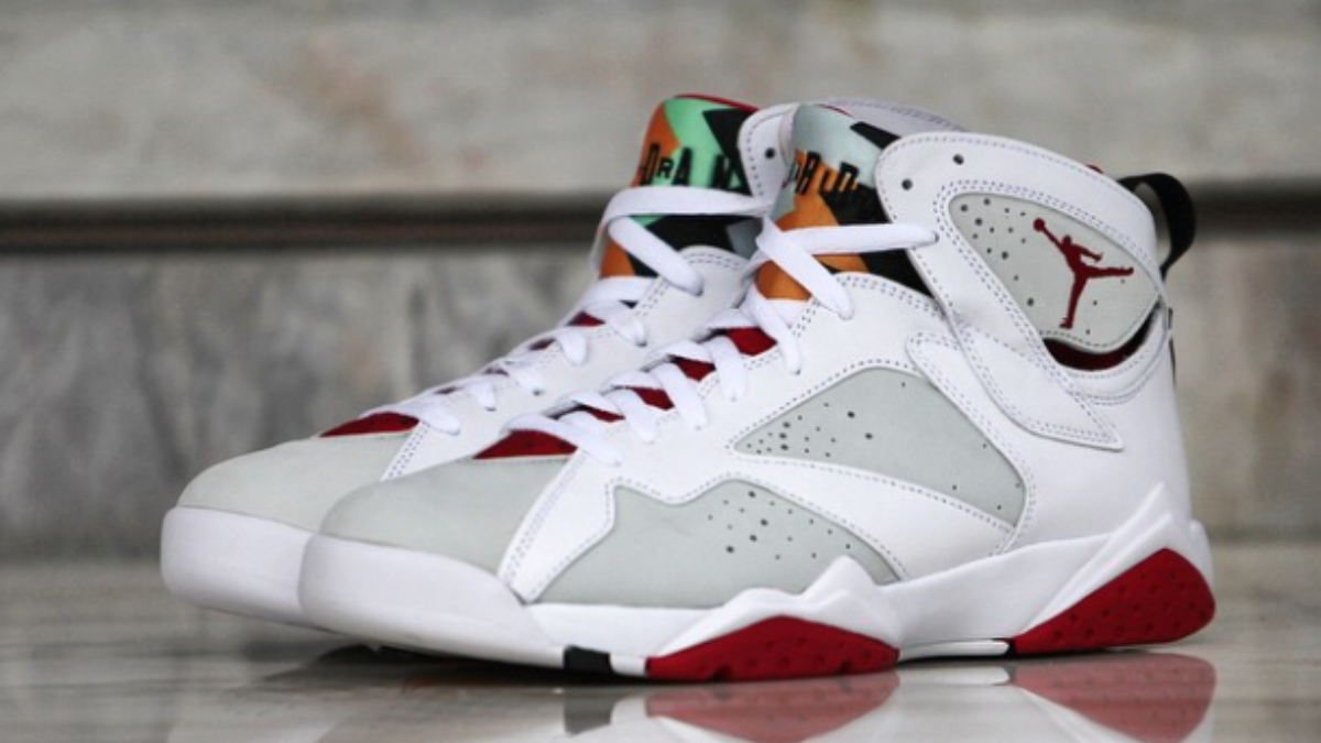 Hinh anh 3: 8 sieu pham sneaker duoc lay cam hung tu phim hoat hinh