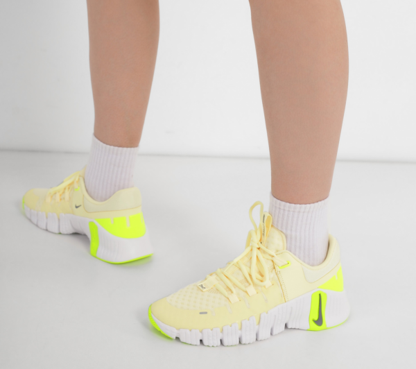 Giày Nike Free Metcon 5 'Citron Tint Volt' DV3950-800 - Hình ảnh 4