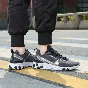 Giay Nike React Element 55 'Black Metallic Silver' CQ4600-071