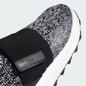 Giay Adidas Crossknit 2.0 'Black' F33733