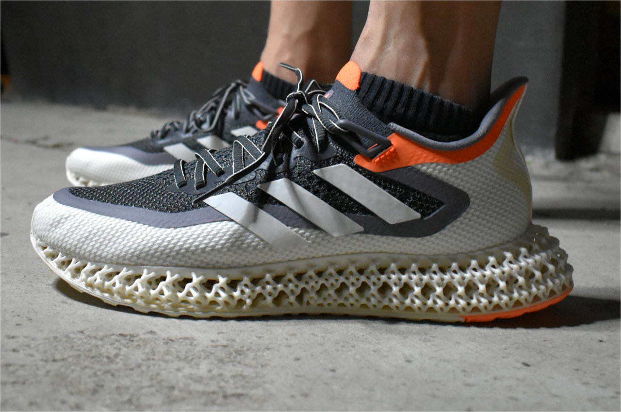 15 đôi giày Adidas mà bạn không nên bỏ lỡ trong hè 2023 Hinh anh 6: 15 doi giay Adidas ma ban khong nen bo lo trong he 2023