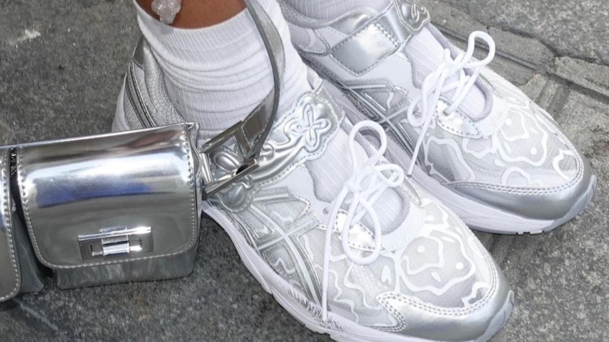 Hinh anh 2: Danh bong vong quay Sneaker cua ban voi 12 doi giay bac nay