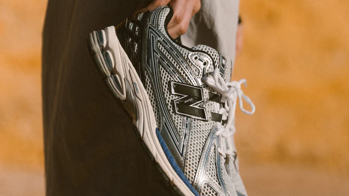 Hinh anh 12: Danh bong vong quay Sneaker cua ban voi 12 doi giay bac nay