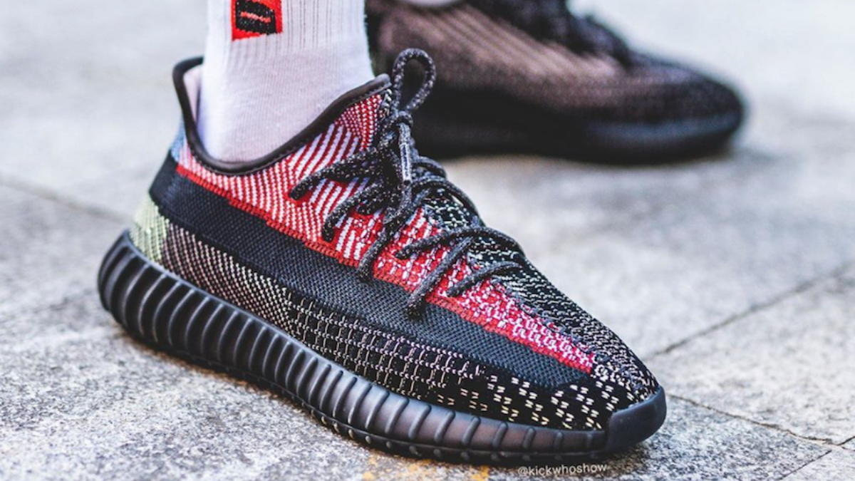 Những điều bạn cần biết trước khi mua Yeezy Boost 350 V2