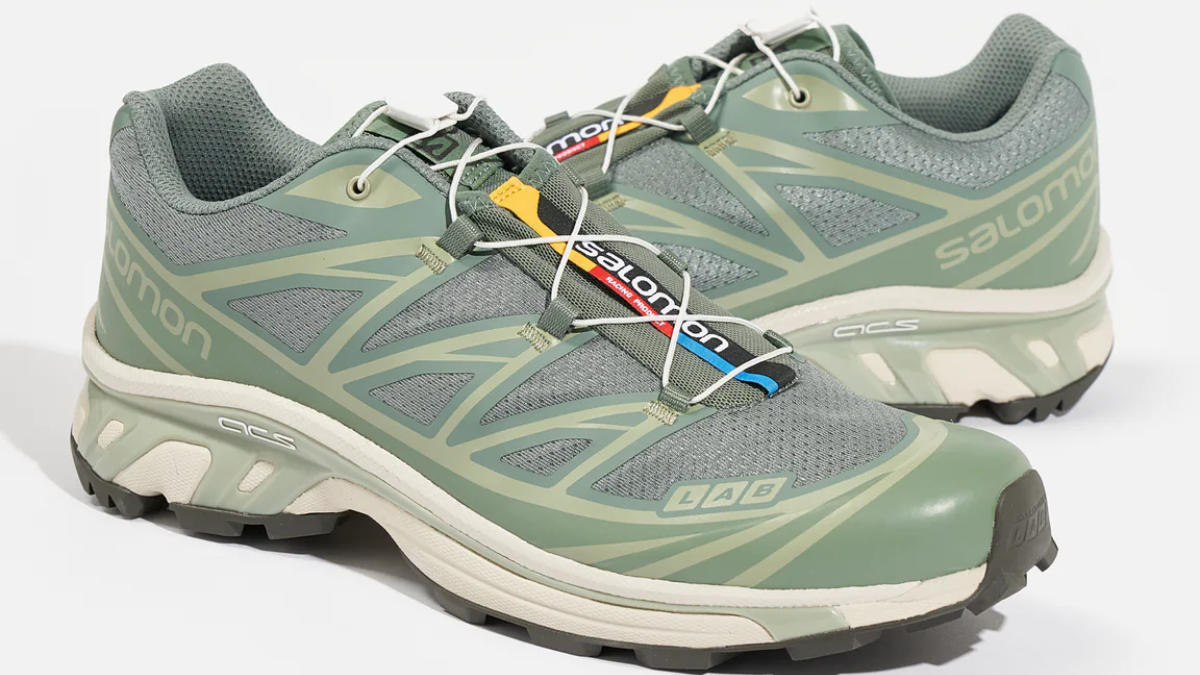 Hinh anh 16: Nhung doi sneaker ly tuong phu hop voi suit trong moi dip