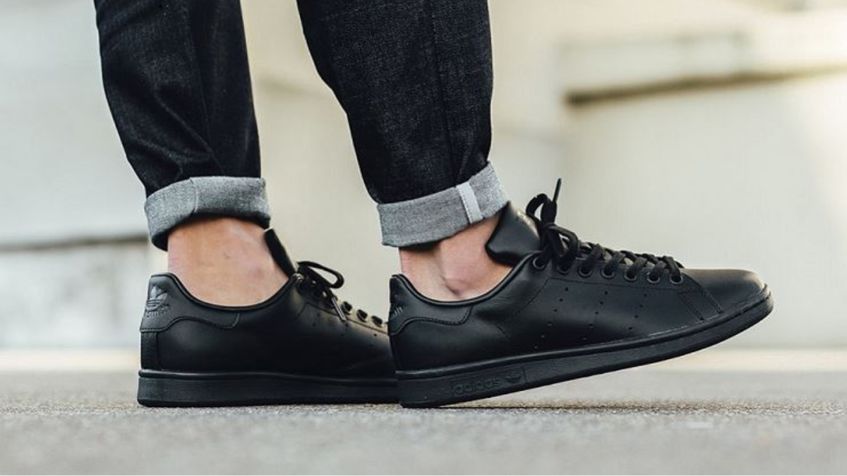 Hinh anh 5: Nhung doi sneaker ly tuong phu hop voi suit trong moi dip