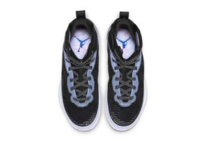 Giay Nike Air Jordan 37 'Dongdan' FD8700-001